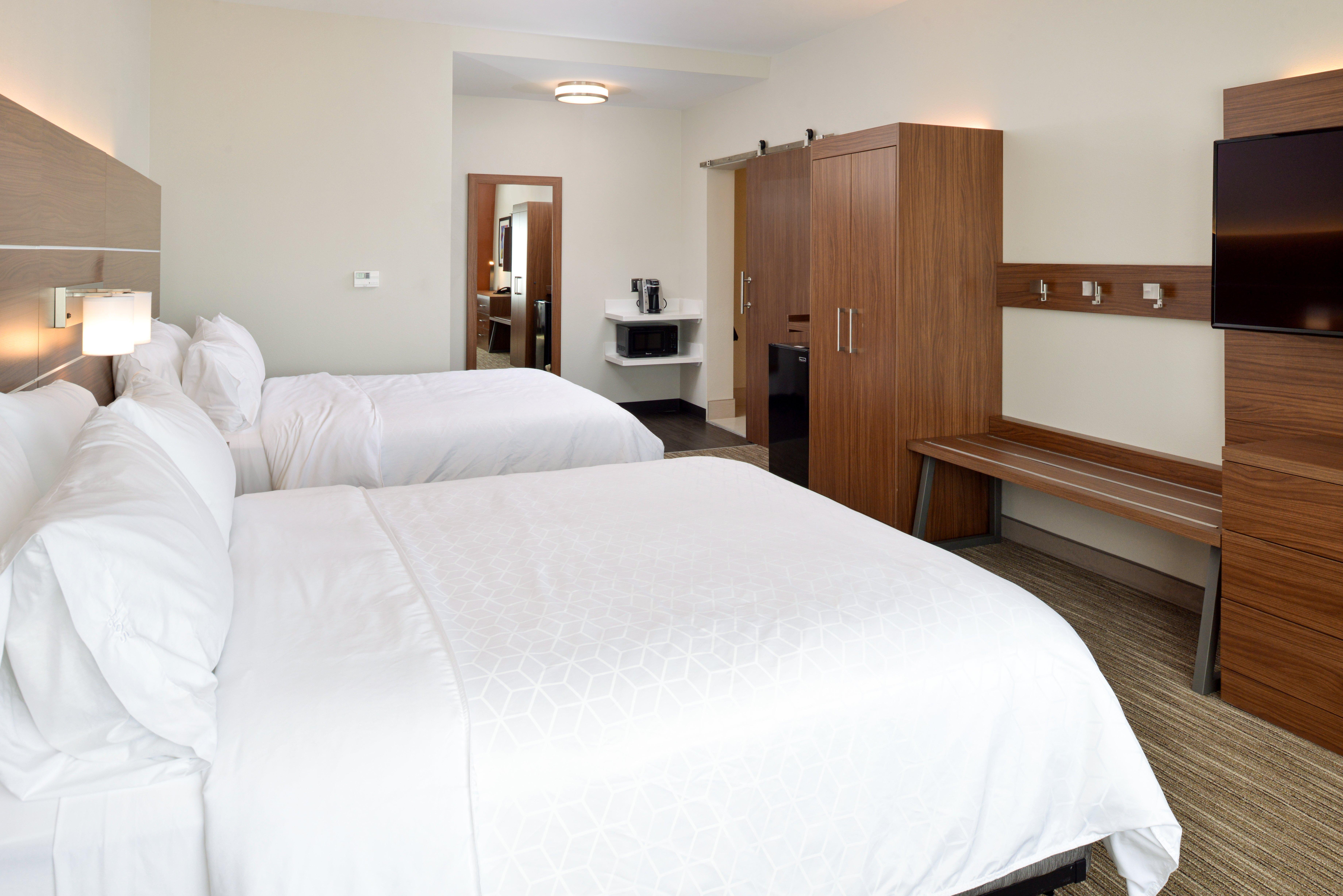 Holiday Inn Express & Suites - Elko By Ihg Buitenkant foto