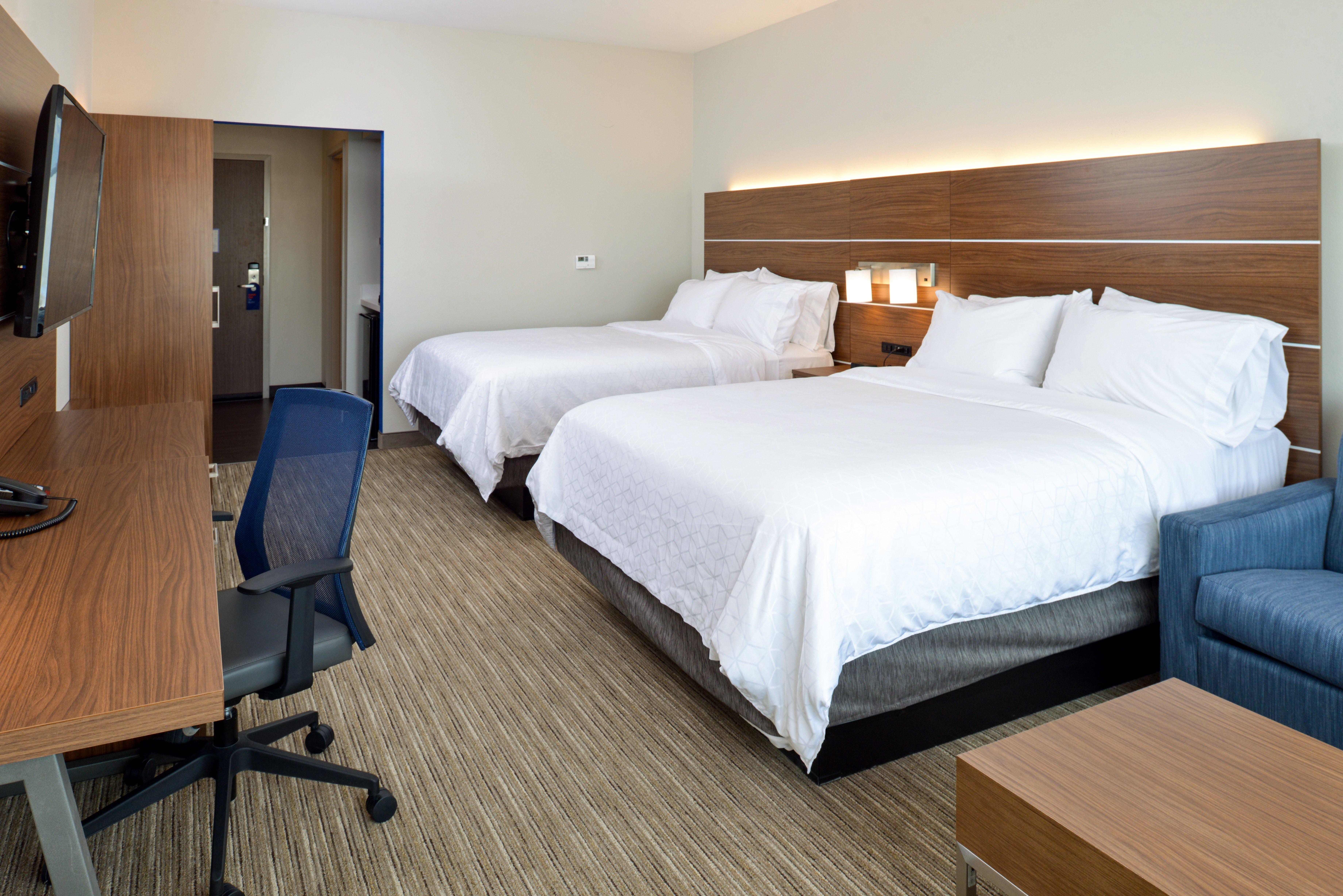Holiday Inn Express & Suites - Elko By Ihg Buitenkant foto