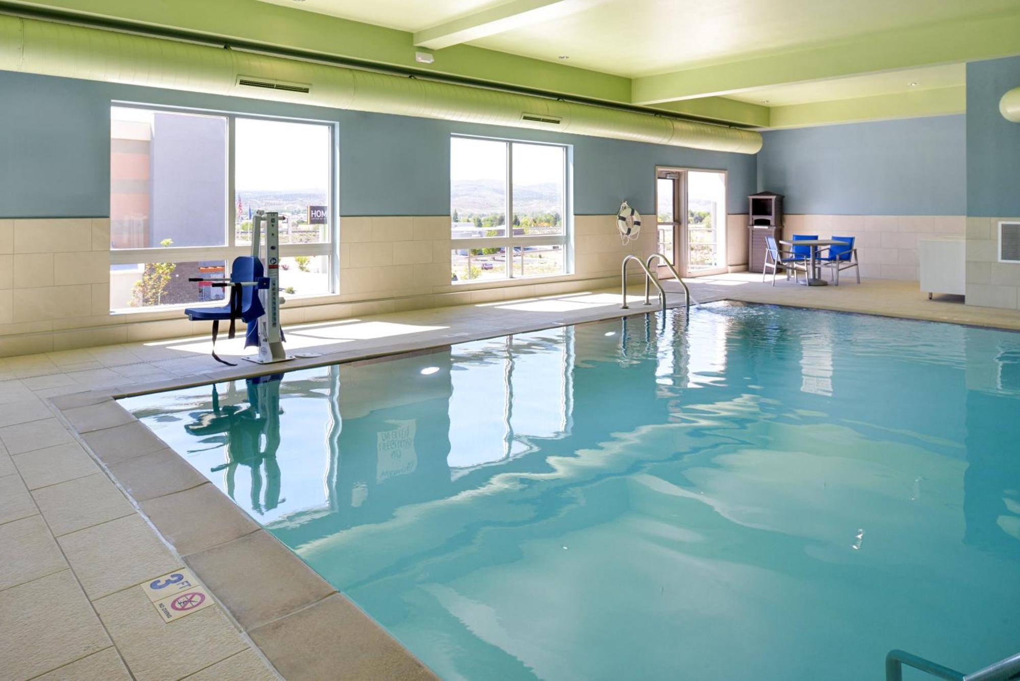 Holiday Inn Express & Suites - Elko By Ihg Buitenkant foto