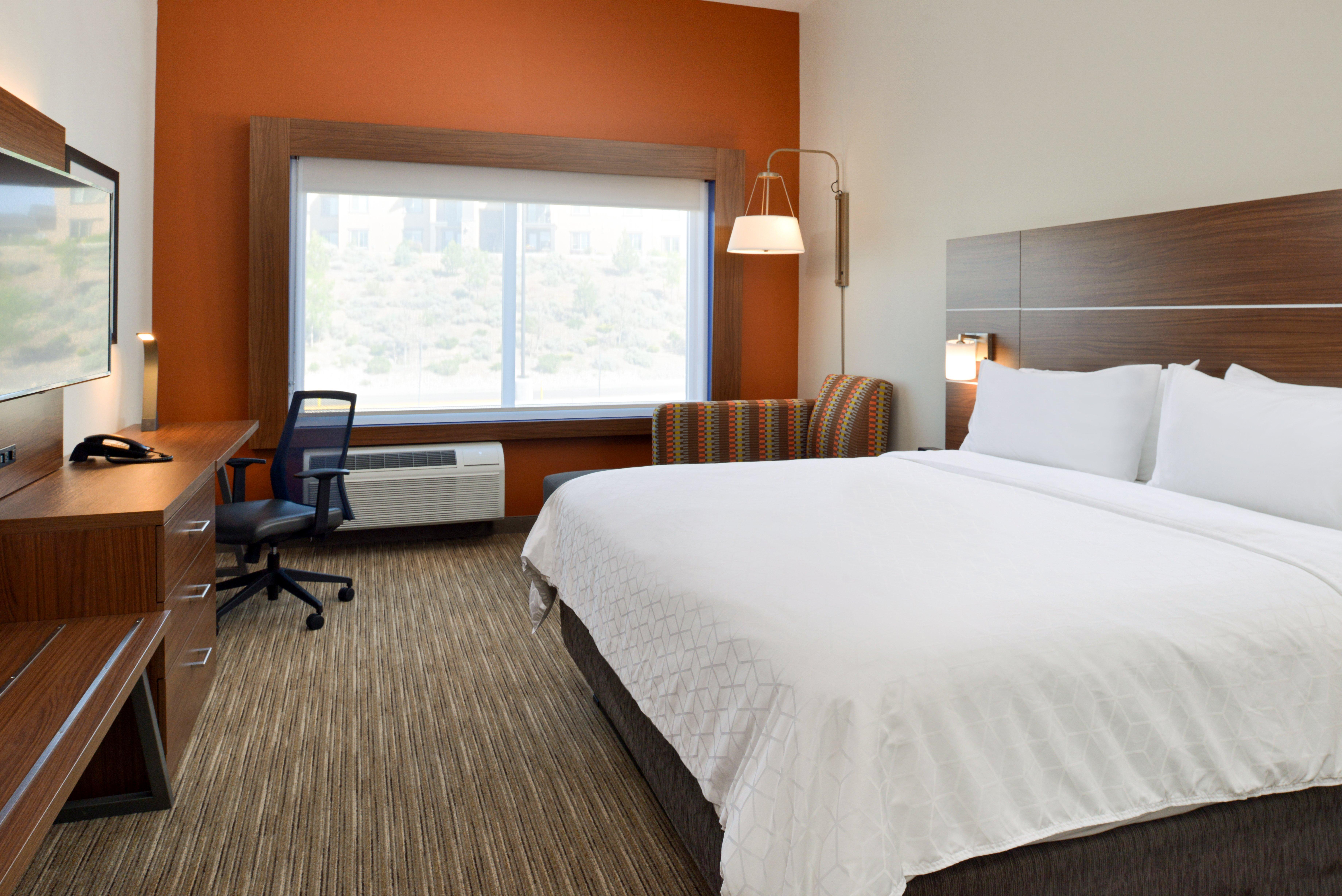 Holiday Inn Express & Suites - Elko By Ihg Buitenkant foto